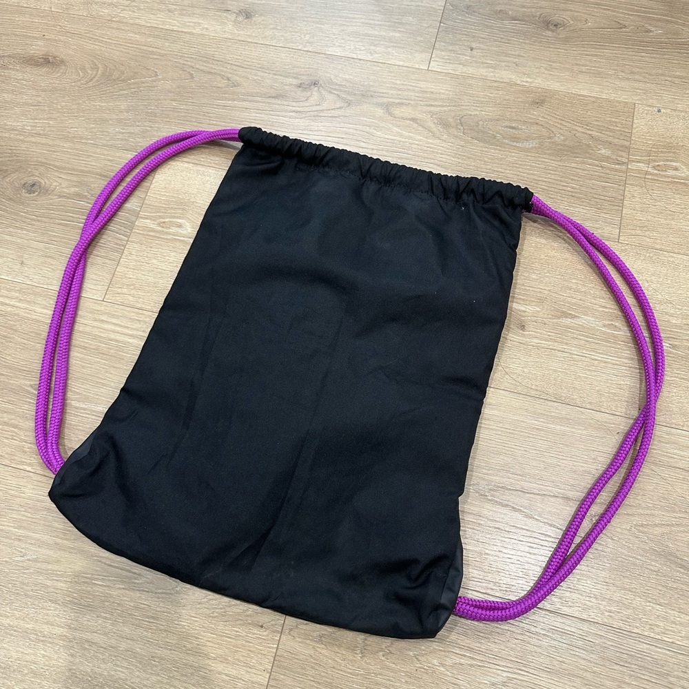 Adidas string bag backpack - Picture 2 of 8